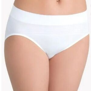 Warner's Womens No Pinching. No Problems. Hi-Cut Brief Style